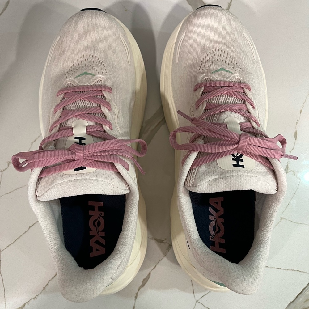 Hoka Arahi 8 WIDE Running Shoes Women’s Size 9.5D Color Rose Cream/Alabaster - Picture 6 of 10